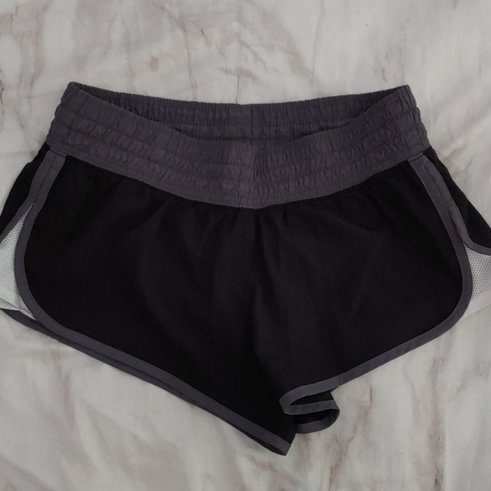 SO Athletic Shorts - M